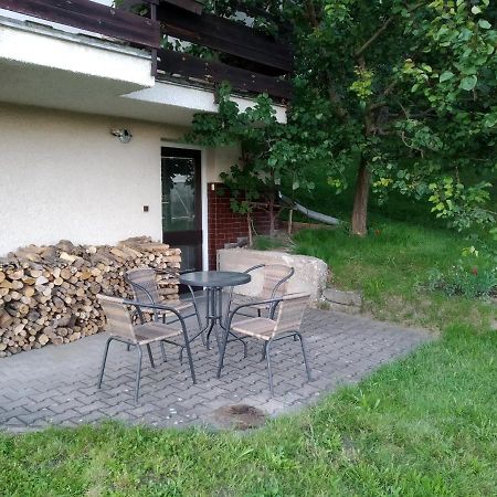 Apartmany Pod Strani Vrchlabí エクステリア 写真